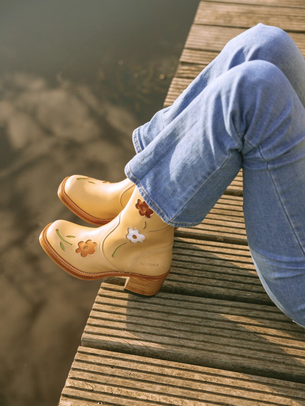 Flower Ankle Boots Camel