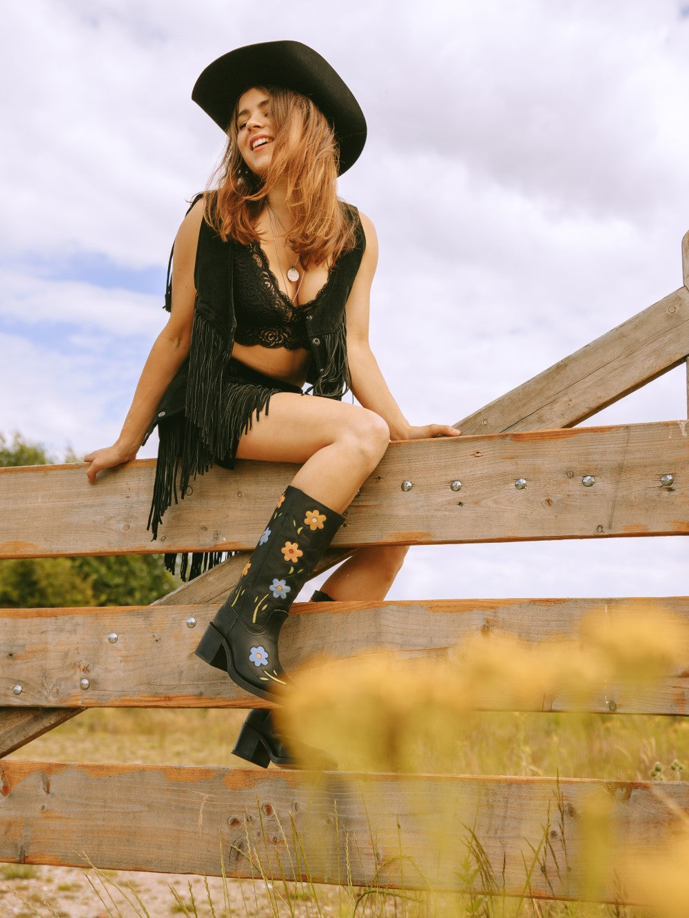 Sendra flower boots black